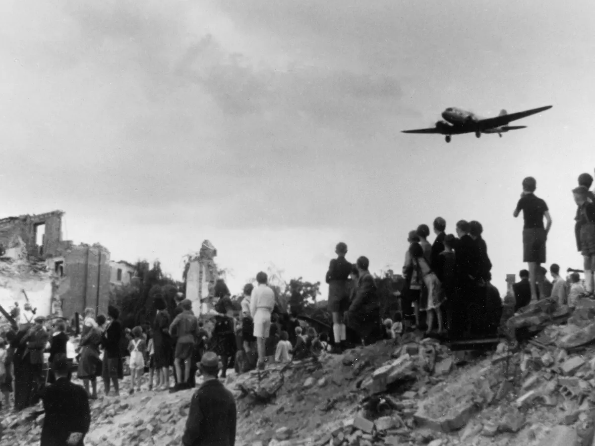 1949 - Berlin airlift ends