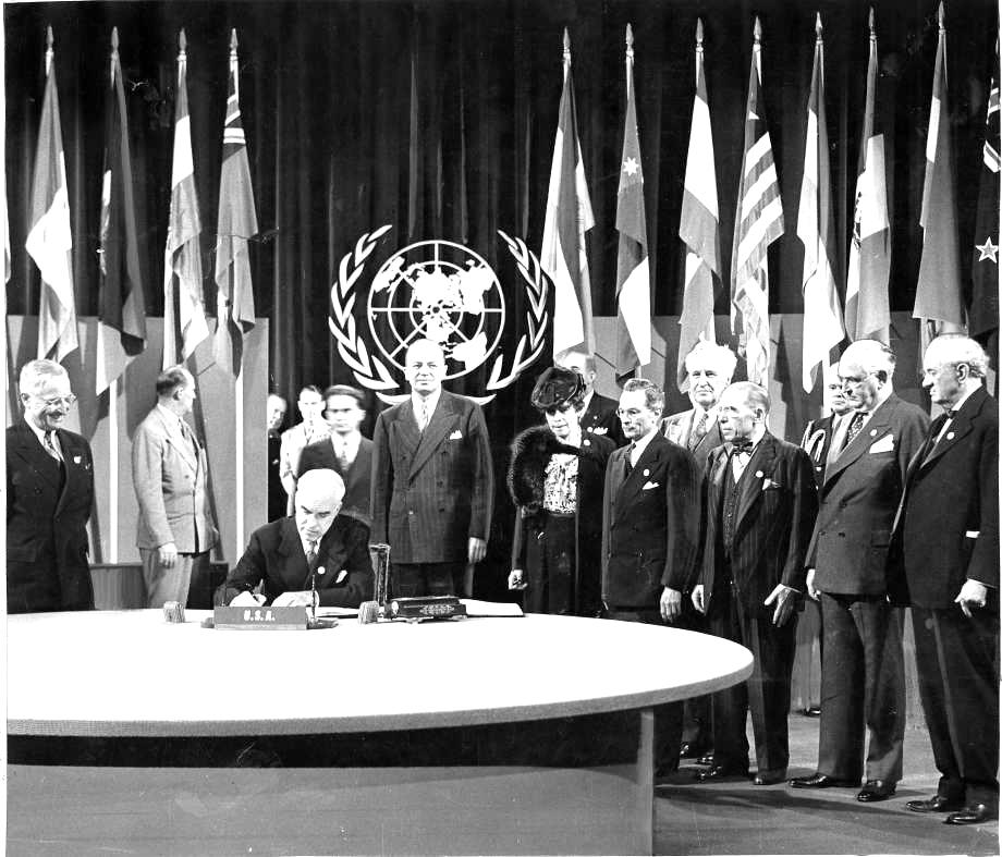 1945 United Nations founded