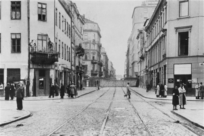 1940 Warsaw ghetto sealed