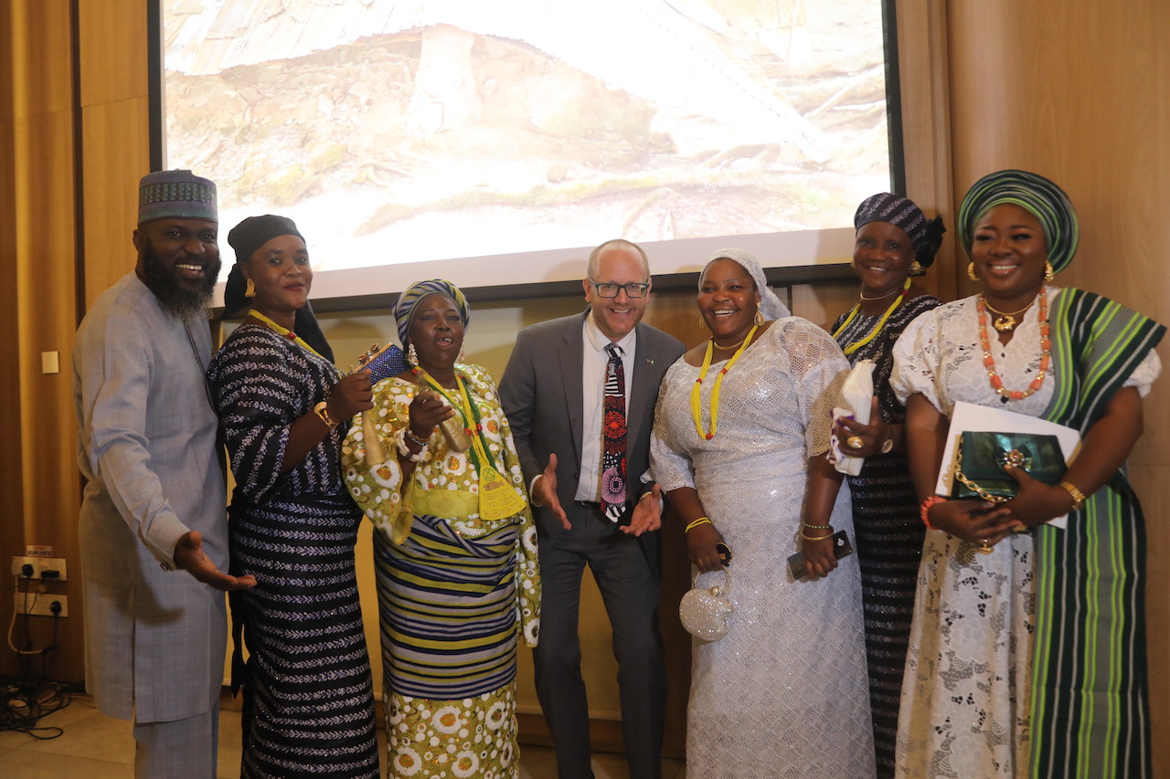 U.S. Consul General Will Stevens with some state officials and staff of the Osun Osogbo Sacred Grove