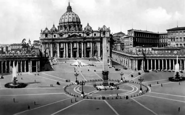 1943 Vatican City bombed
