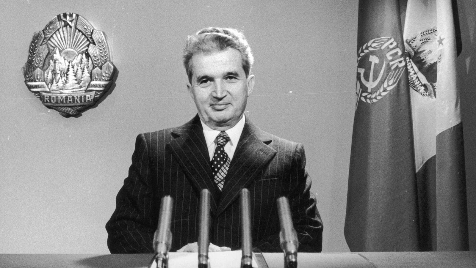 1989 Romanian President Nicolae Ceaușescu overthrown