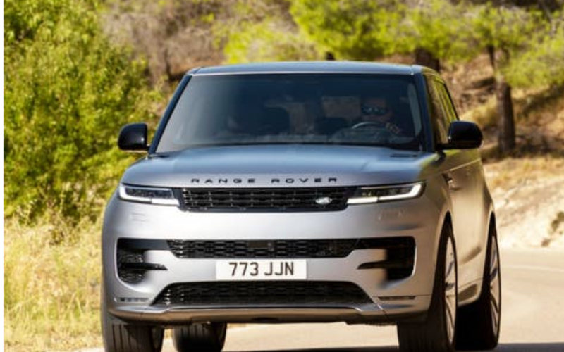 JLR Reports Wholesales Rise in Q3 as Chip Supply Gradually Improves
