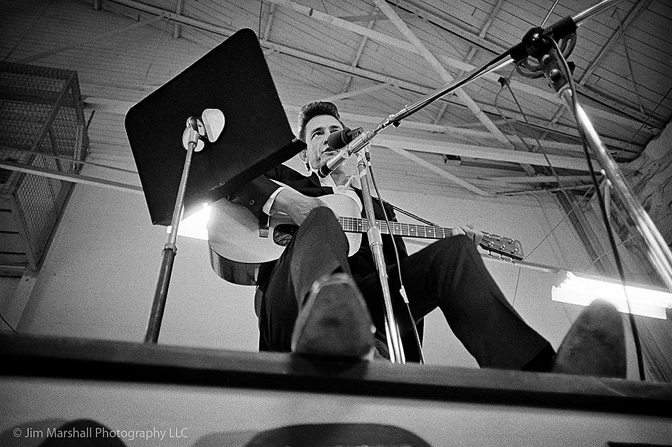 1968 Johnny Cash performs live at Folsom State Prison