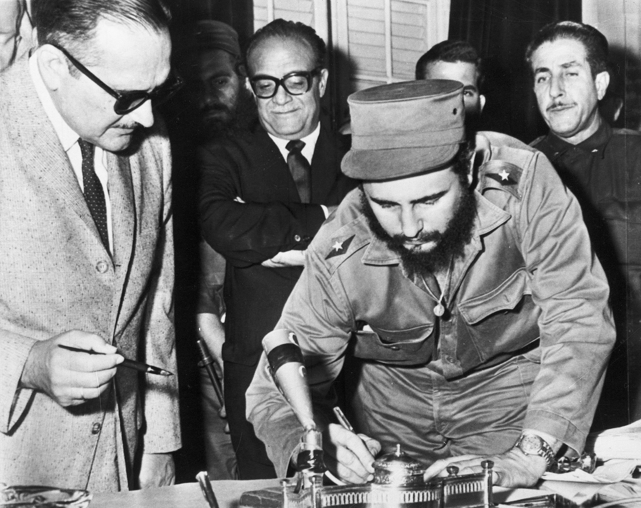 1959 Fidel Castro becomes Cuba's Prime Minister