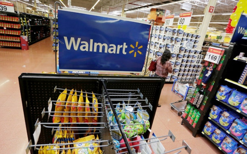 Walmart curbs losses despite company’s ‘cautious’ projection for 2023