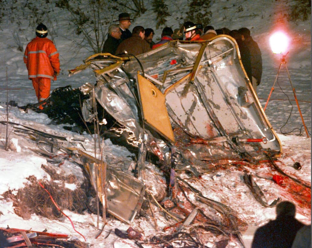 1998 20 people die in the Cavalese cable car disaster