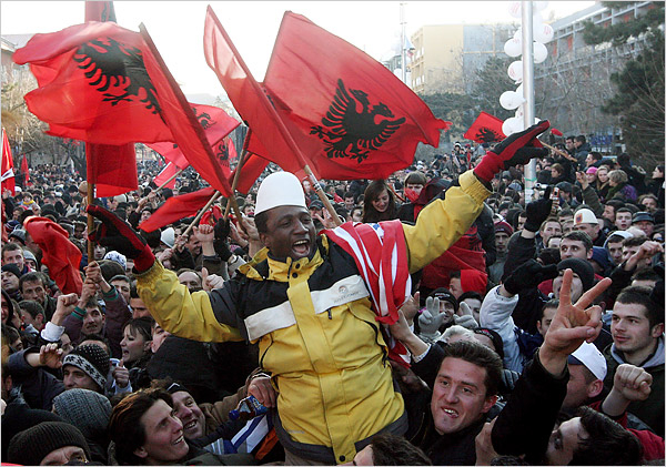2008 Kosovo declares its independence