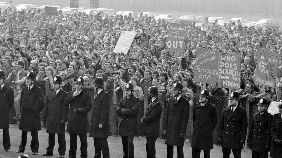 1985 The U.K. miners' strike ends