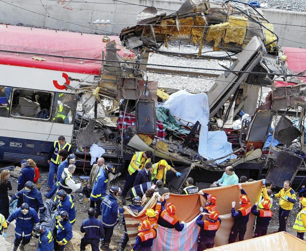 2004 191 people die as several bombs explode on Madrid commuter trains