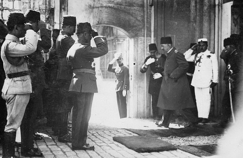 1924 The last remnant of the Ottoman empire in Turkey is abolished