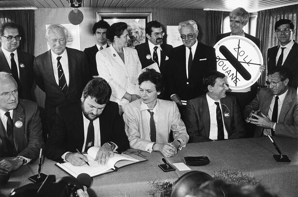 1995 The Schengen Agreement enters into force