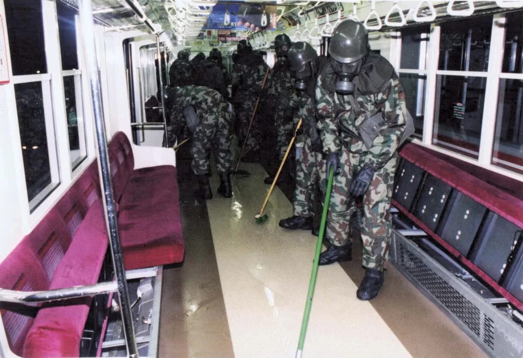 1995 Japanese terrorists release poisonous gas in the Tokyo subway