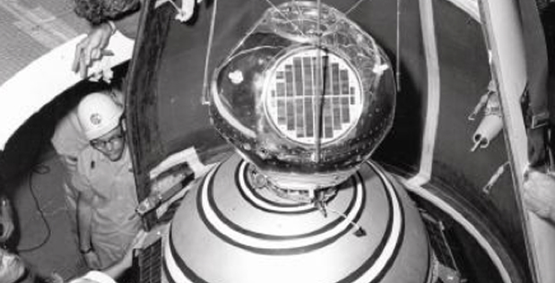 1960 The world's first satellite navigation system is launched