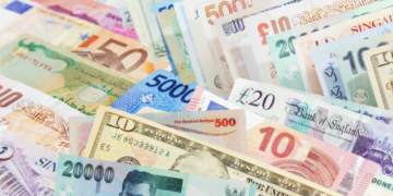 Top 10 strongest currencies in the world in 2024