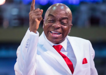 I’ve never cornered church funds, prayed for what to eat – Oyedepo