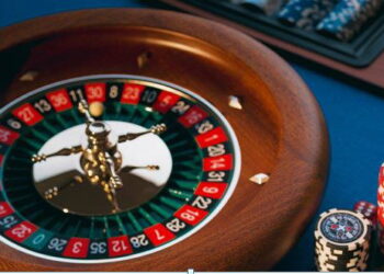 Top 7 IELTS listening tips for success