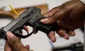 Mexico to give each citizen $1,300 in exchange for machine gun