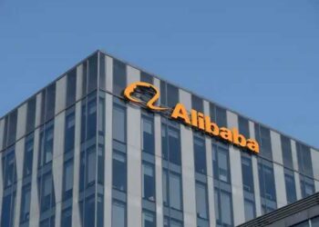 Alibaba unveils AI model, claims it surpasses DeepSeek