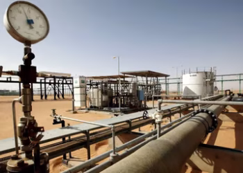 Libya Aims to Boost Oil and Gas Output to 2 Million Barrels Daily Within Three Years