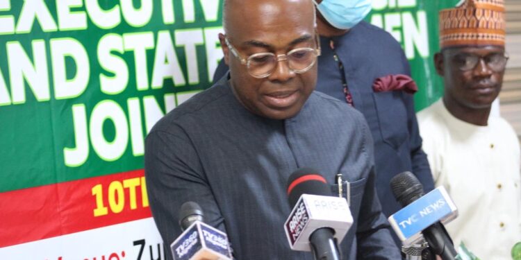 FG Prohibits 60,000-Litre Tankers Nationwide Starting March