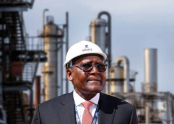Dangote Halts Petrol Sales in Naira, Sets Conditions for Resumption