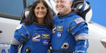 NASA Astronauts Butch and Suni Returns to Earth After Prolonged Space Mission