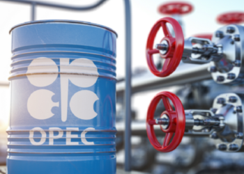 Nigeria Increases Oil Output by 70,000 BPD, Surpassing OPEC Target