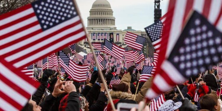 Top 5 U.S. Cities with the Highest Minimum Wage in 2025