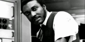 Jesse Russell and the Digital Cell Phone Revolution