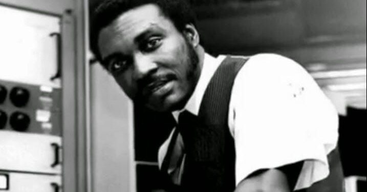 Jesse Russell and the Digital Cell Phone Revolution