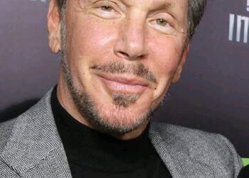 Larry Ellison Builds $365 Billion Fortune on Risk, Relentless Faith in Oracle