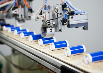 Chinese Scientists Unveil Water Based Battery That Lasts Over 120,000 Cycles